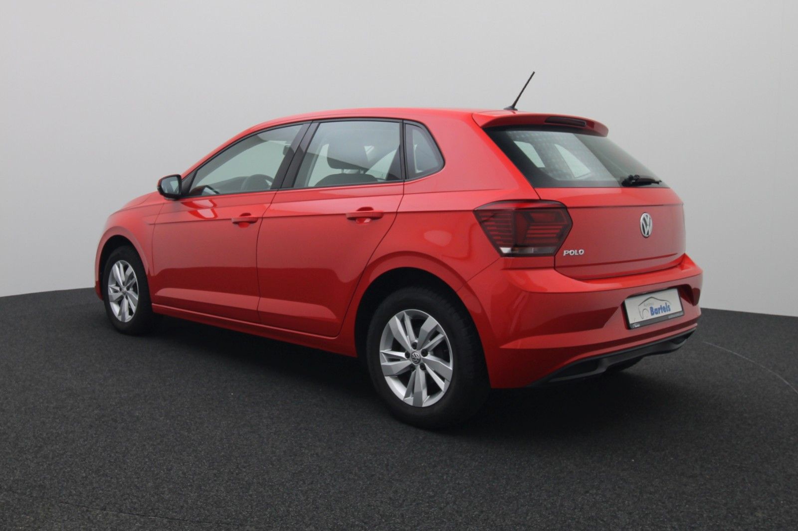 Fahrzeugabbildung Volkswagen Polo VI 1.0 Comfortline