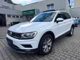Volkswagen Tiguan Highline 2.0 TSI 4Motion*Pano*ACC*LED* - VW Tiguan Gebrauchtwagen in Solingen