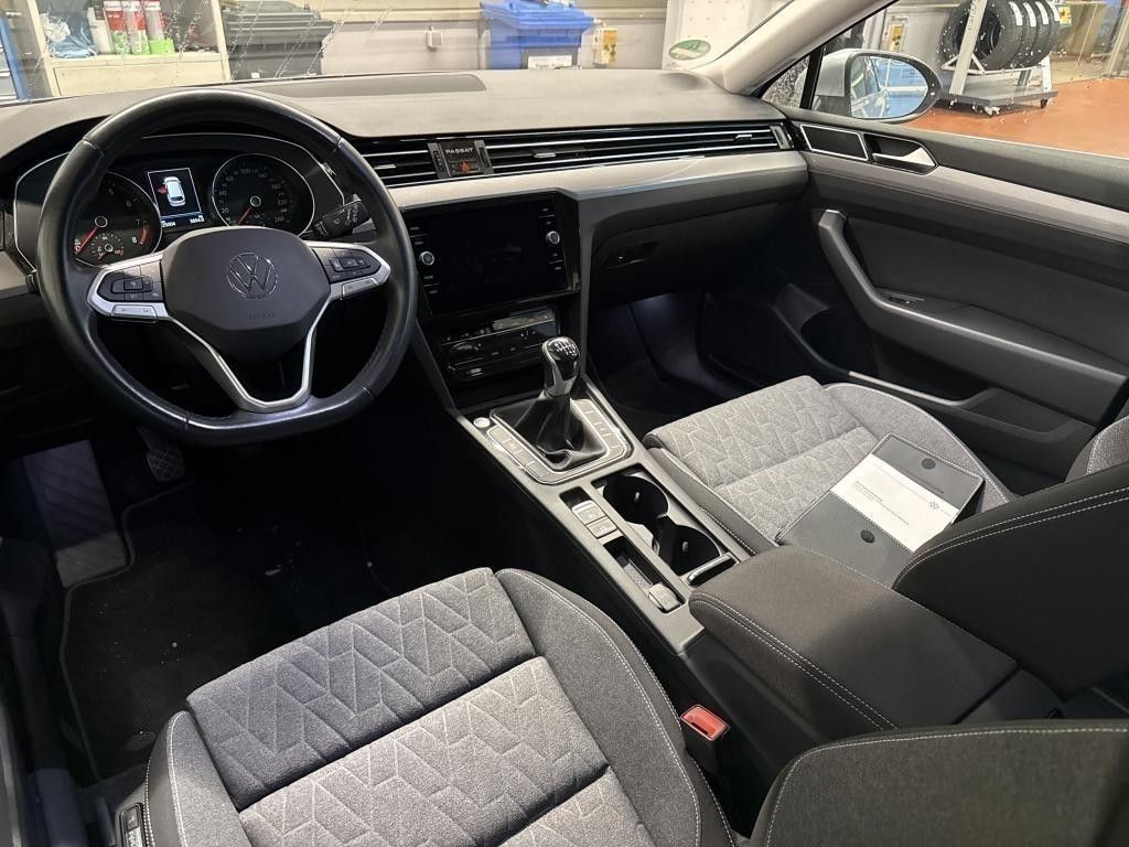 Volkswagen Passat Variant - Bild 5