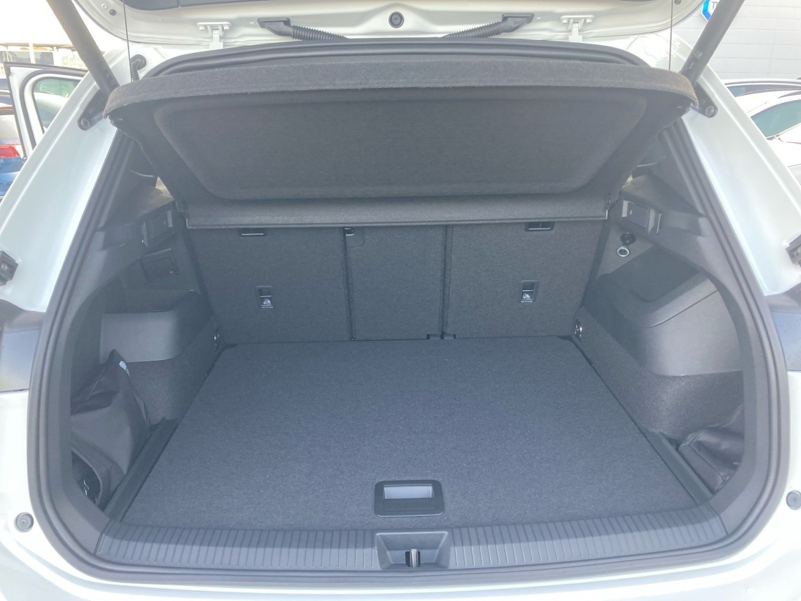 Volkswagen Tiguan - Bild 13