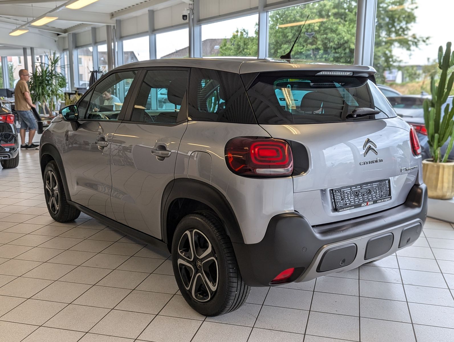 CITROEN C3 Aircross 1.2e-THP Live Aircross PureTech PDC - Image 5