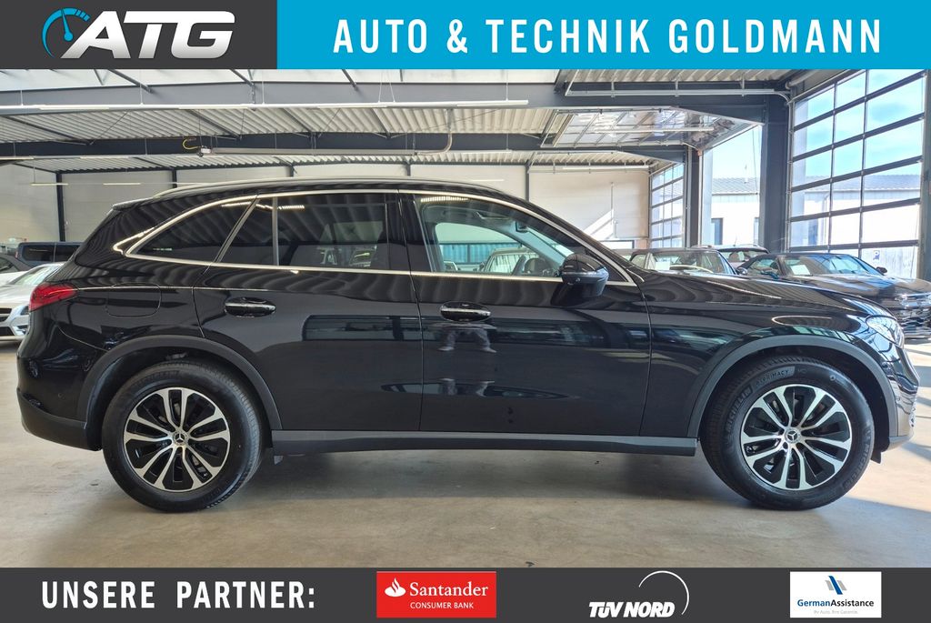 Image of Mercedes-Benz GLC 200