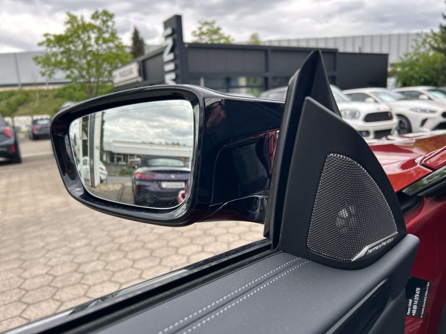 Fahrzeugabbildung BMW M440i xDrive Cabrio 19' LM Lenkradheizung Sportp