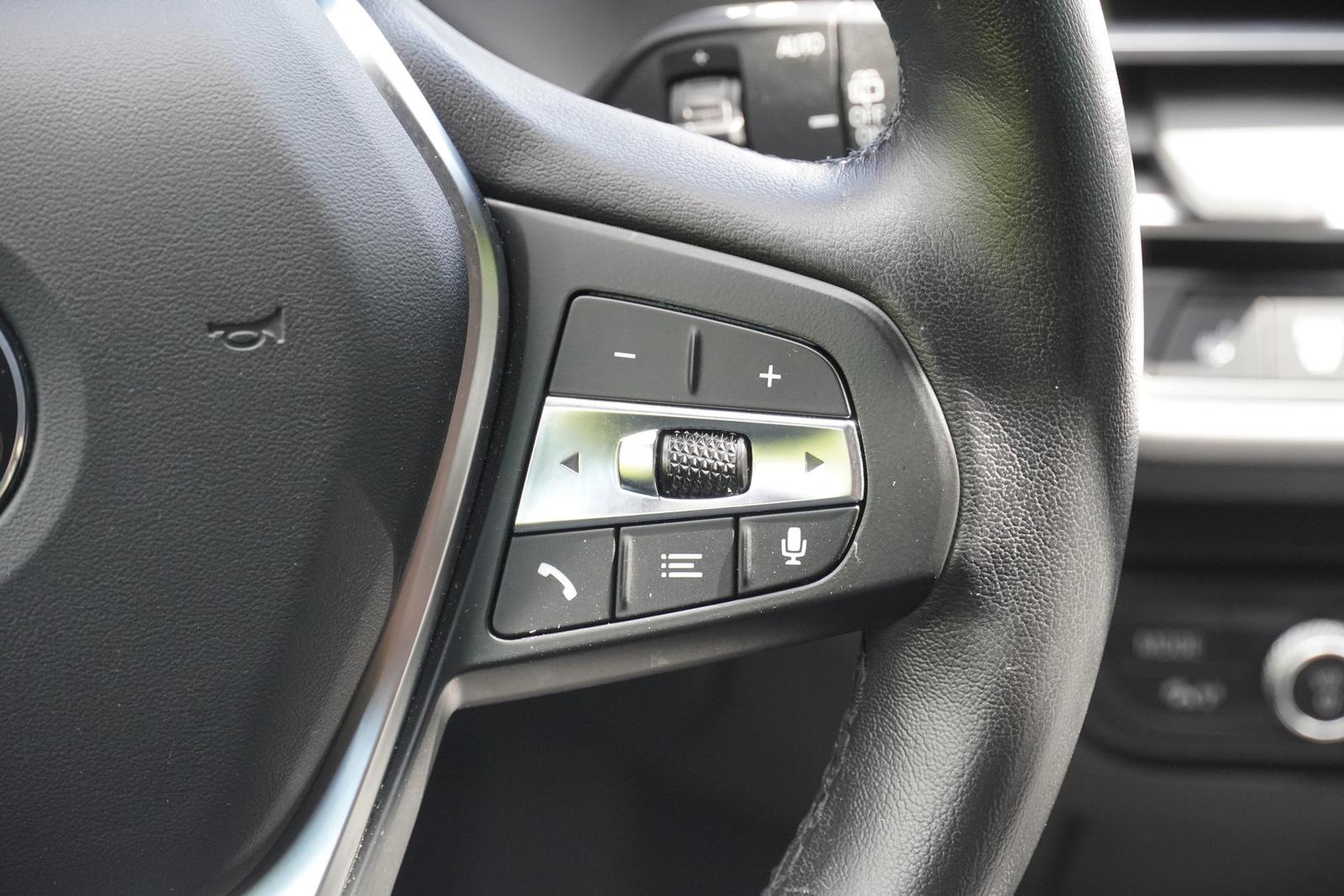 BMW 118 i Sport Line Aut. LED ACC Totwinkel Tempomat, миниатюра 16