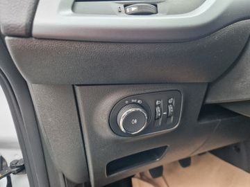 Bild 13 Opel Corsa E Edition