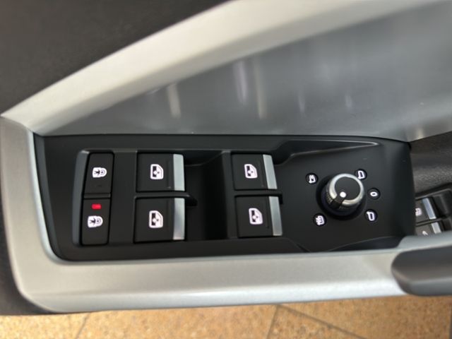 Audi Q3 45+TFSI e+LED+MMI NAVI+KAMERA+ foto 12