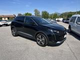 Peugeot PEUGEOT 3008 1500 HDI 130 CV AUTOM. EAT 8 ALLURE - Peugeot 3008 mit Diesel-Antrieb: Limousine