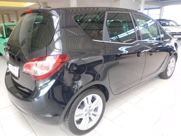 Fotografie des Opel Meriva 1.4 Automatik Innovation