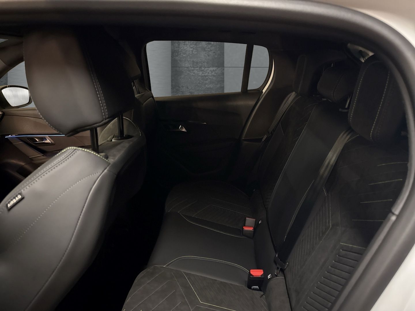 Peugeot 208 - Bild 9