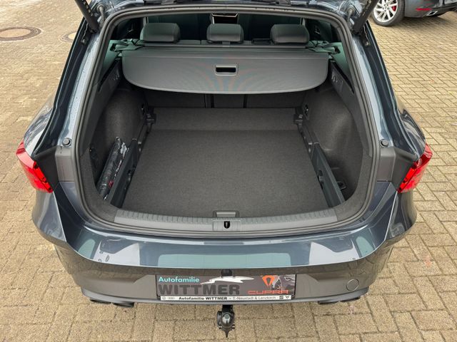 Leon ST VZ 2.0TSI 333PS DSG 4WD ACC/AHK/PANO/LED