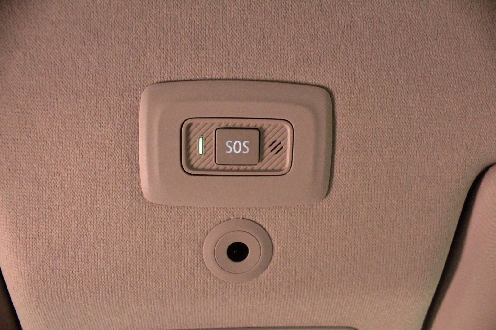 Fahrzeugabbildung Dacia Sandero TCe 100  ECO G Expression*Winterpaket*