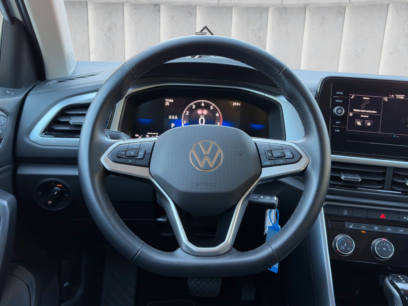 Fahrzeugabbildung Volkswagen T-Roc Life*DSG*ViCo*LED*SHZ**