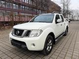 Nissan Navara 2.5 dCi*4x4*Double-Kabine*EVO*Euro5*Klima - : Pickup, Kabine