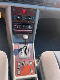 صورة مصغرة 15 لـ 1990 Mercedes-BENZ C 220