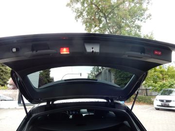Mercedes E 200 - 10