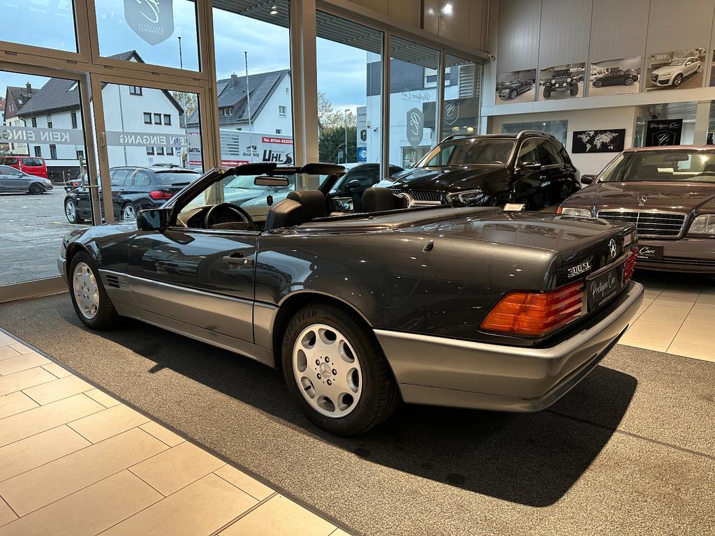 Mercedes-Benz SL 300
