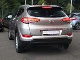 Hyundai Tucson 1.6 blue Classic 2WD Navi Tempomat PDC - Hyundai TUCSON Gebrauchtwagen in Dresden