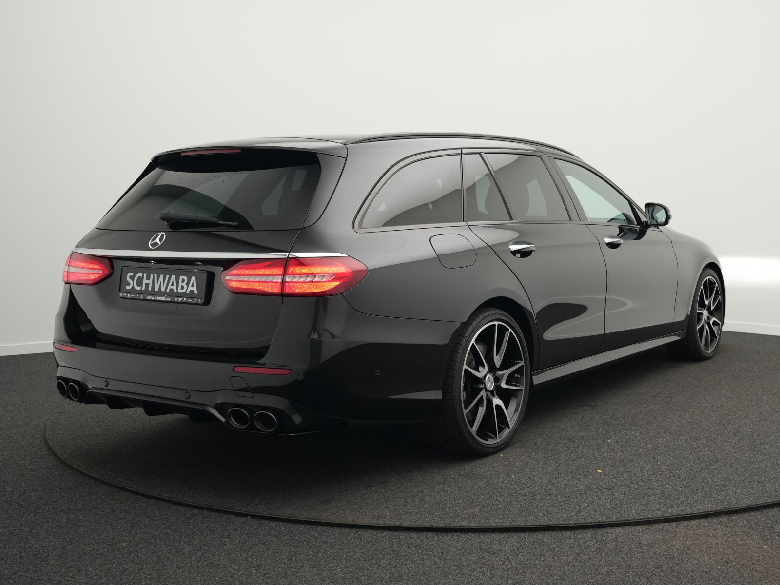 Mercedes-Benz E 53 AMG T-Modell 4Matic+ HdUp*LUFT*20" imagem 3