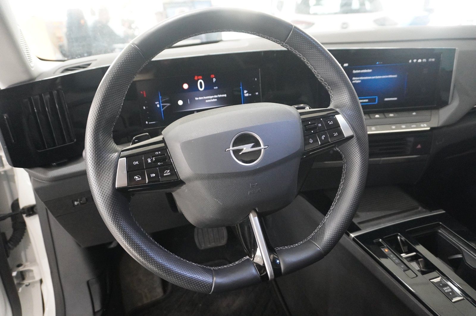 Fahrzeugabbildung Opel Astra L ST 1.5D EDITION NAVI/LED/KAMERA/SHZ/DAB+