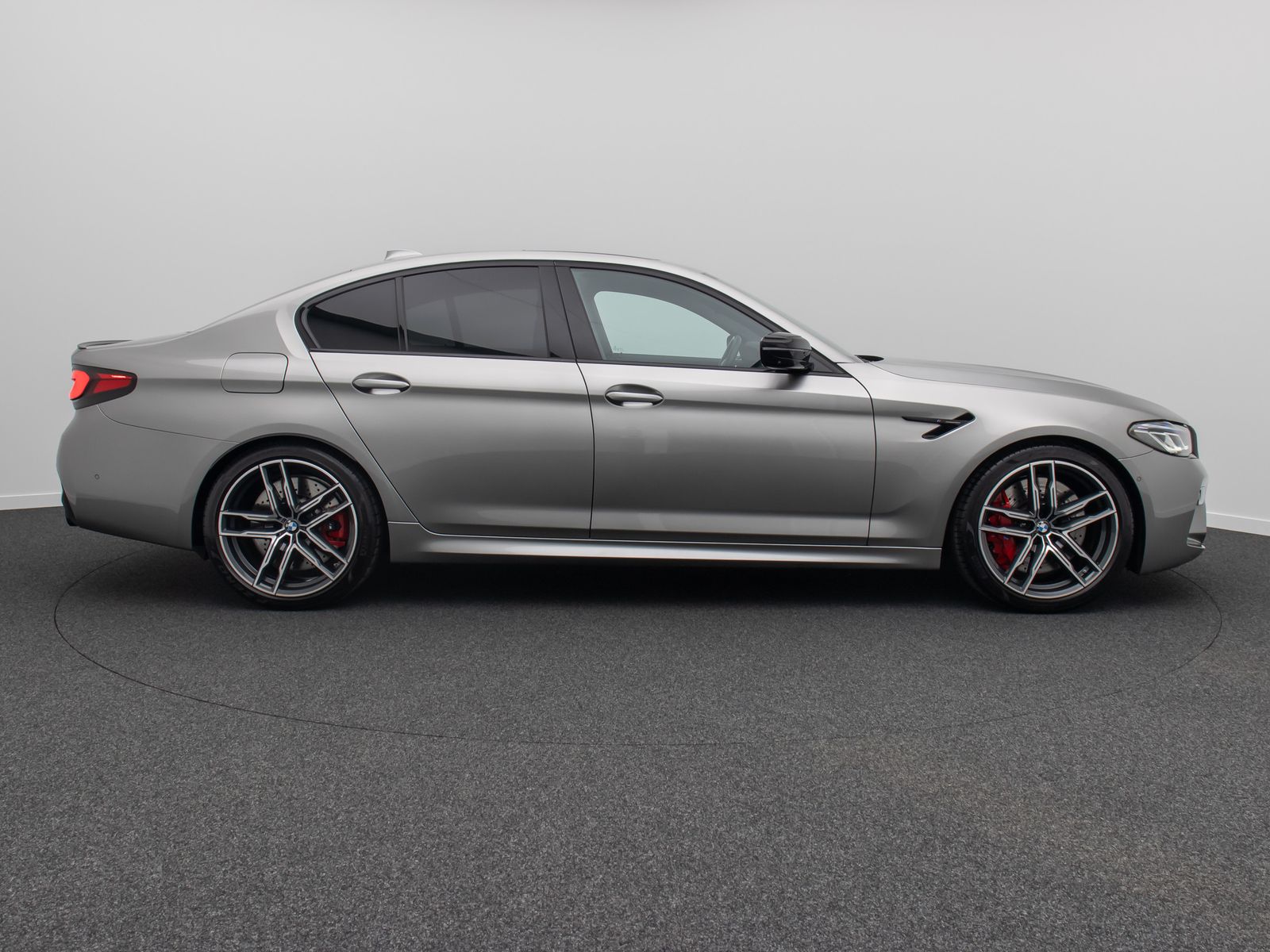 Fahrzeugabbildung BMW M5 Competition Laser 360°DAB SoftCl Glasdach AHK