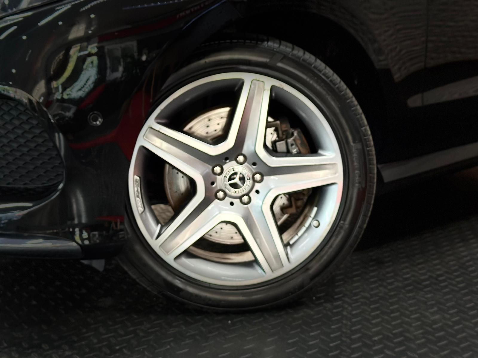 MERCEDES-BENZ GLE500 AMG 4M* LED#PANO#360#AHK#4xSHZ#ACC#SPUR - Image 9