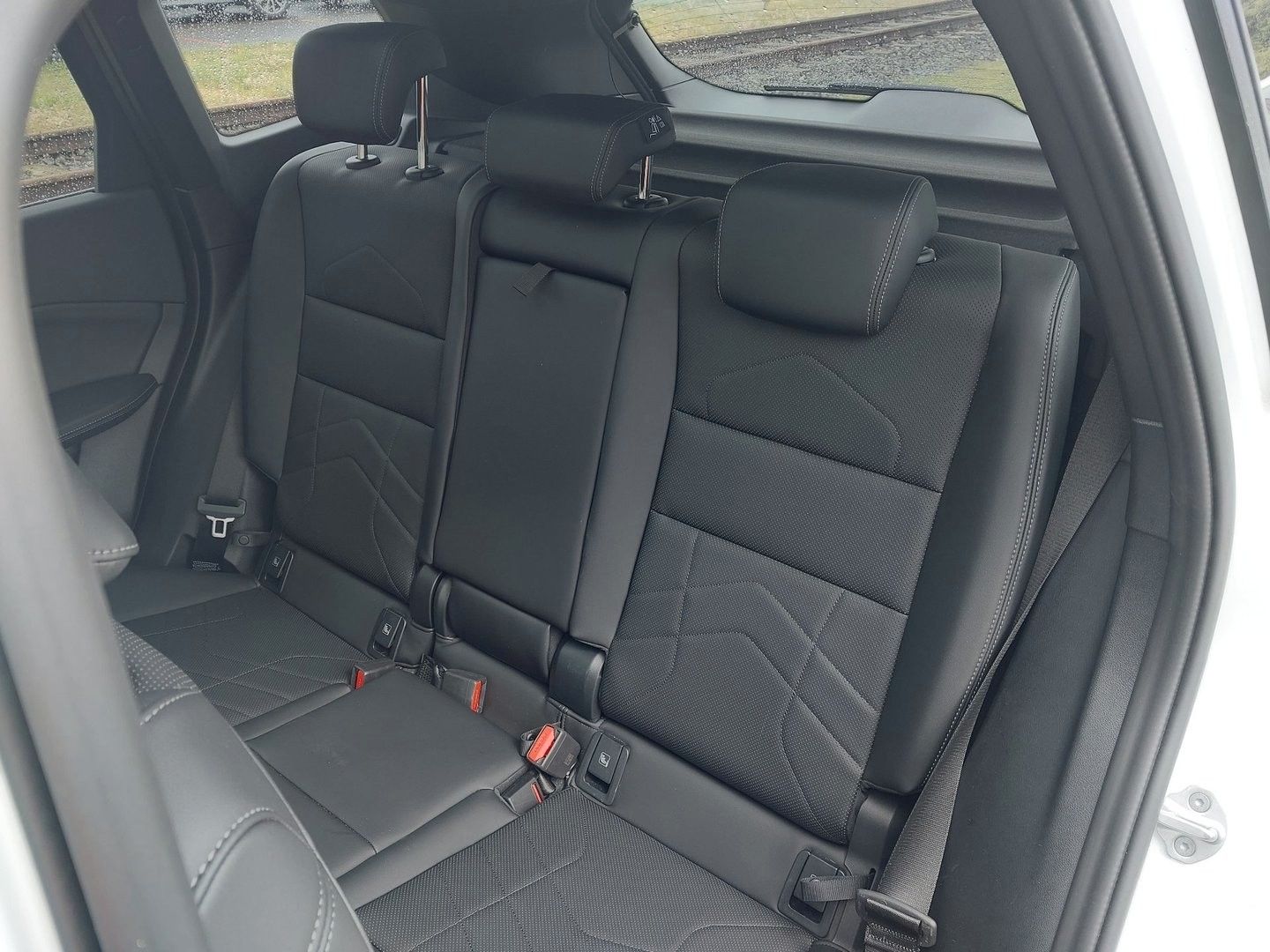 Fahrzeugabbildung BMW X1 sDrive 20 i M Sport Pano HuD Memory ACC Leder