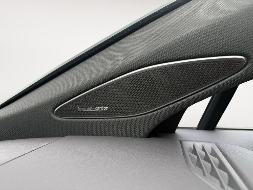 Fahrzeugabbildung Volkswagen ID.7 Tourer 4Motion GTX AHZV DCC Voll
