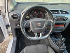 SEAT Leon 1.4 TSI 125PS Sondermod. FR Bi-Xenon 2.Hand