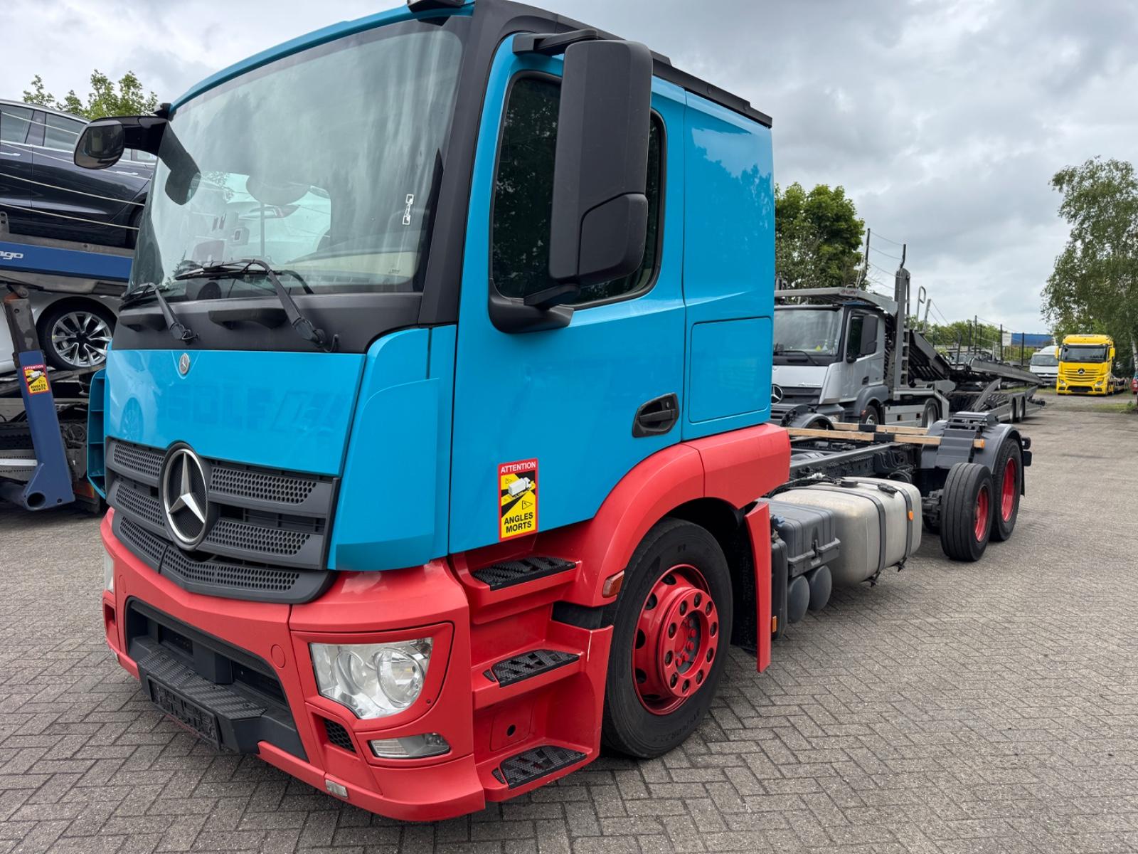 Mercedes-Benz Actros 1846 Euro 6 Fahrgestell für Kässbohrer