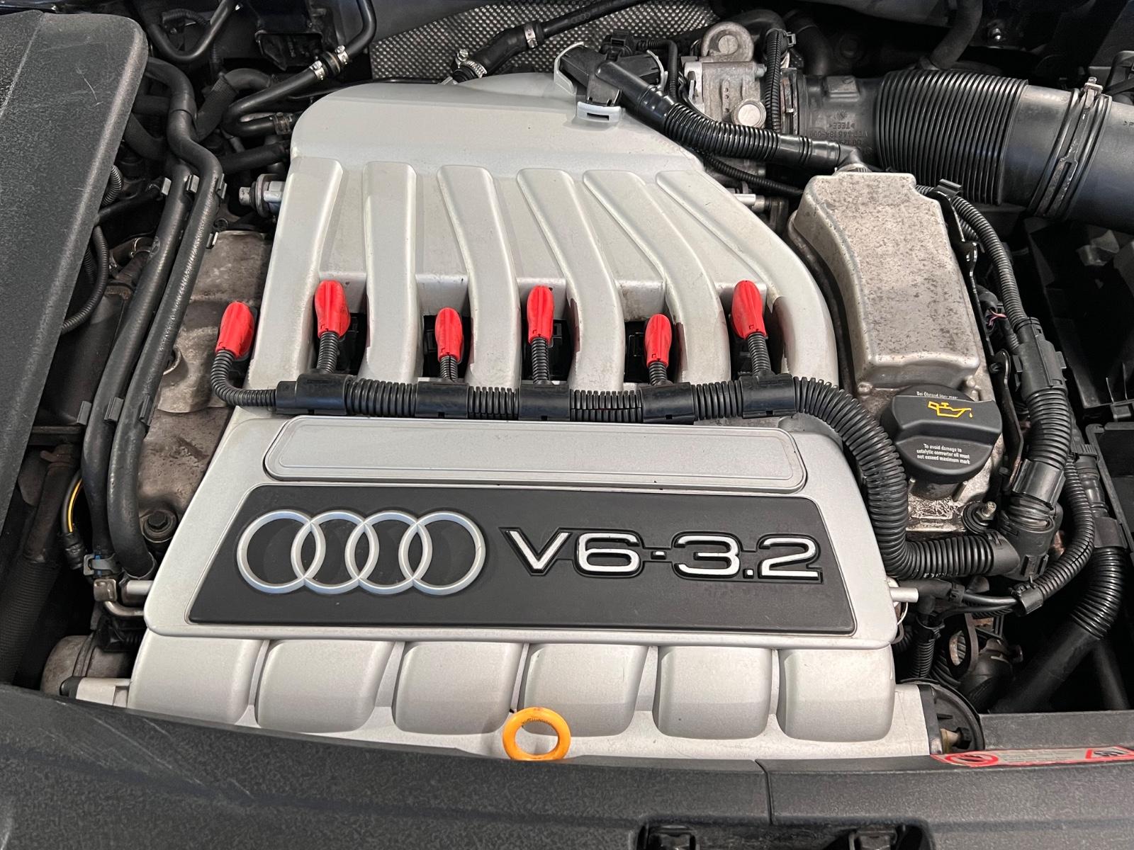 Audi TT Coupe 3.2 V6 DSG quattro NAVI LEDER TEMPOMAT