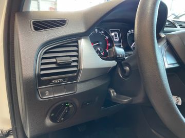 Skoda Fabia Ambition *TEMPOMAT*KLIMA*SZHZ*