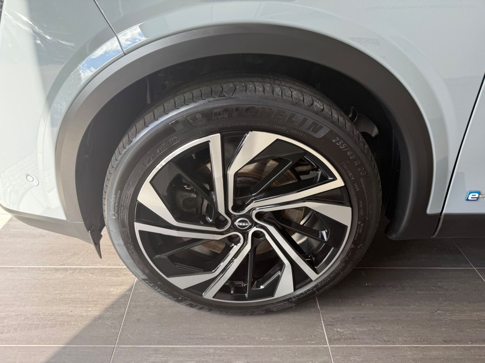 Fahrzeugabbildung Nissan Qashqai Tekna+ e-Power, 360° Kamera, Navi, WP,