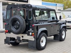 Fahrzeugabbildung Defender 90 E Station Wagon TD4 FAP  1. Hand