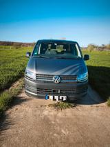 Volkswagen T6 Transporter lang 2.0 TDI, DSG, Sortimoausbau - Volkswagen T6 Transporter: Grau