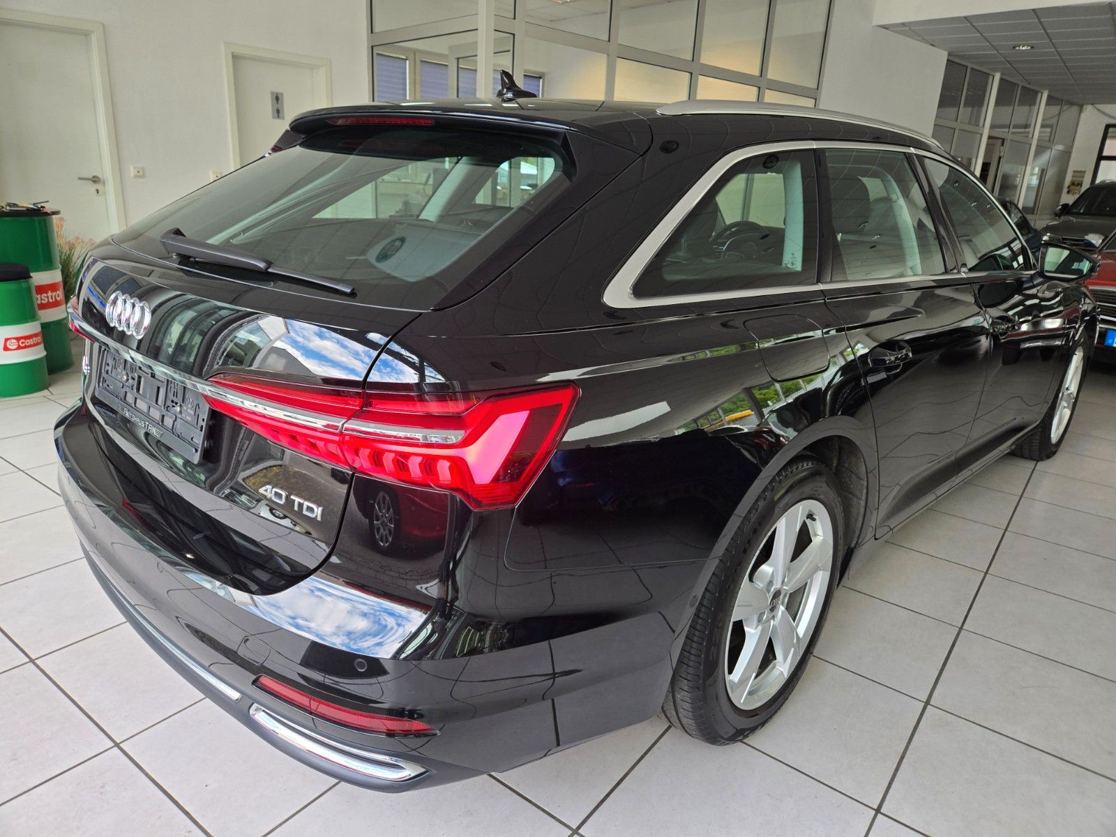 Fahrzeugabbildung Audi A6 Avant 40 TDI sport