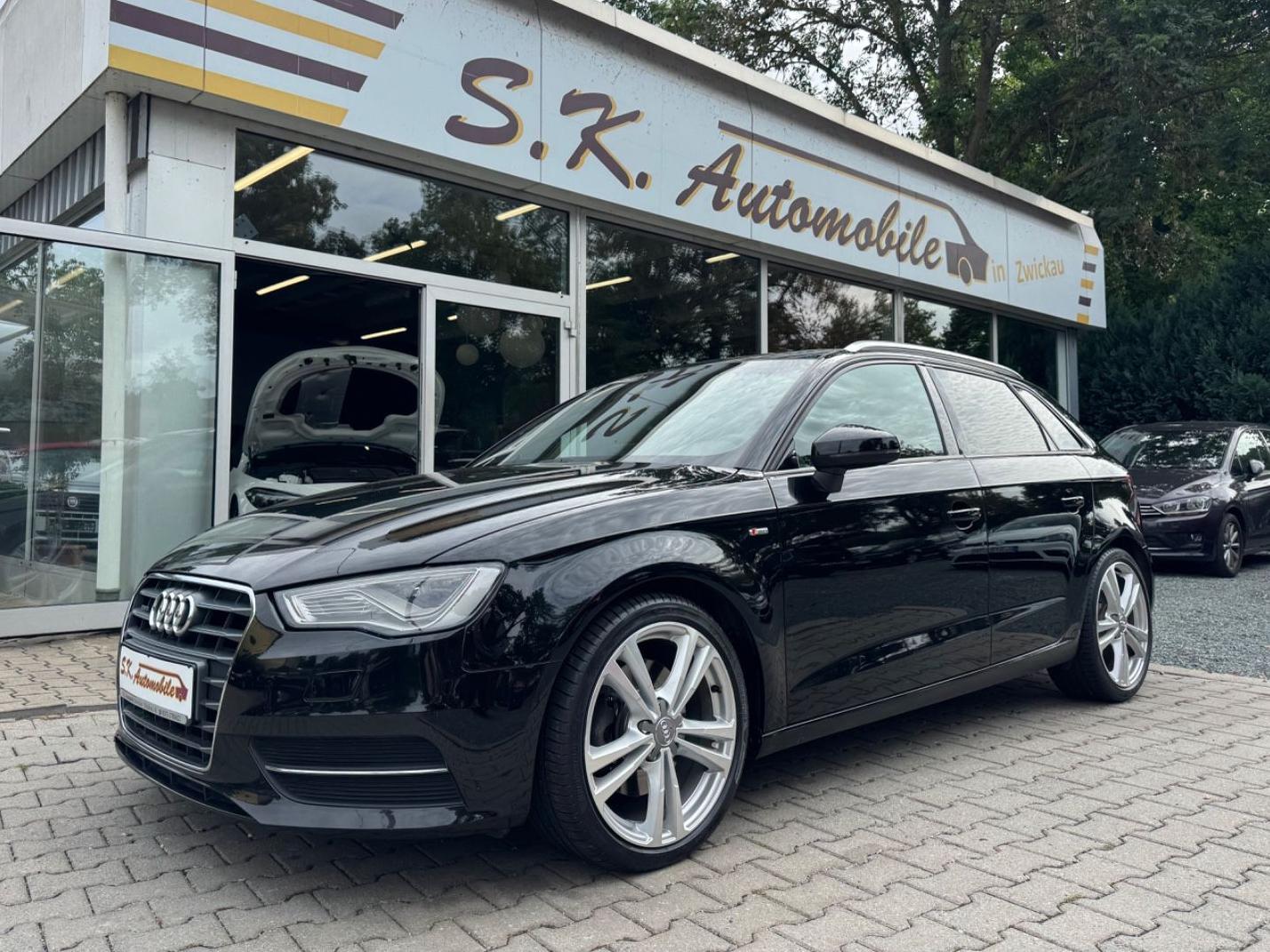 Audi A3 2.0 TDI S tronic quattro S line SB *PANO*
