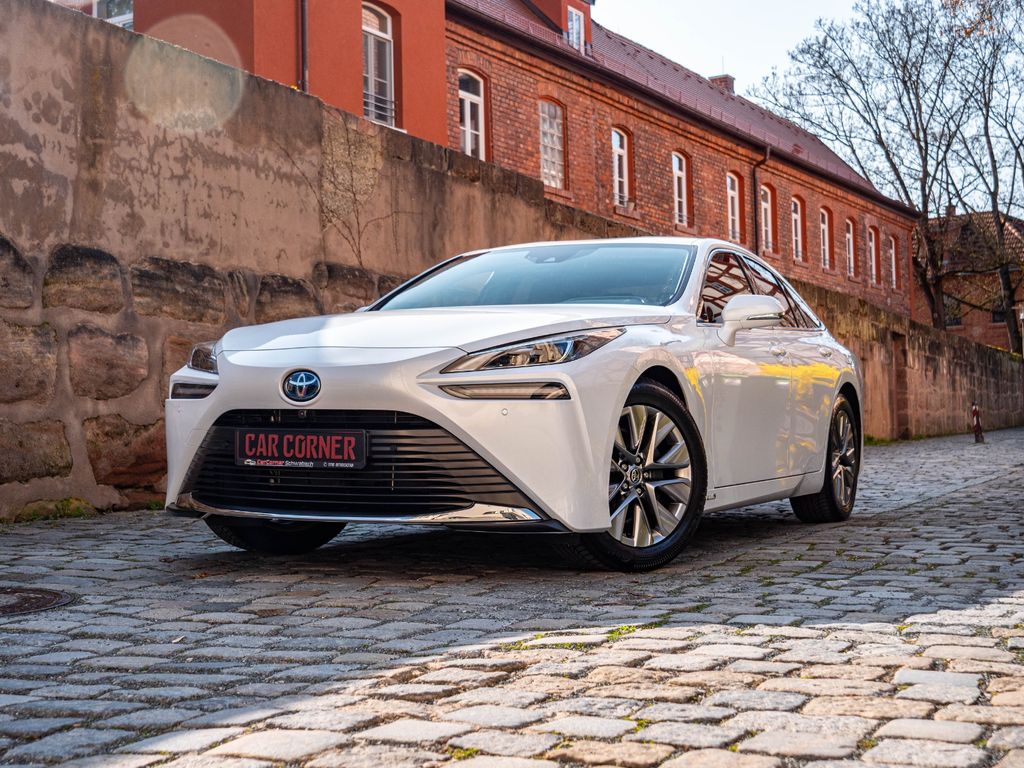 Image of Toyota Mirai