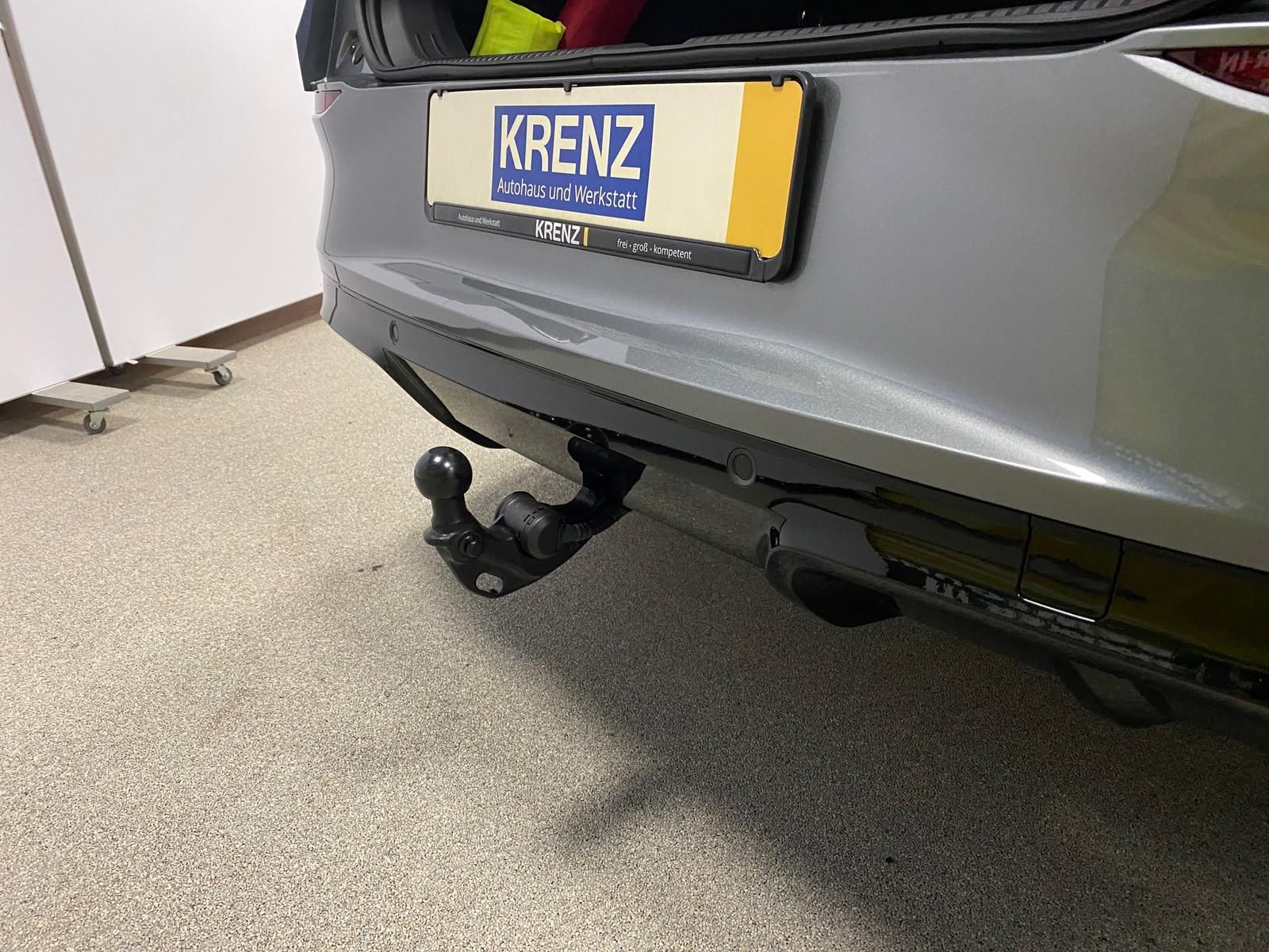 Fahrzeugabbildung Volkswagen T-Roc 1.5 eTSI R-Line NEUES MODELL AHK+ACC+KAMER