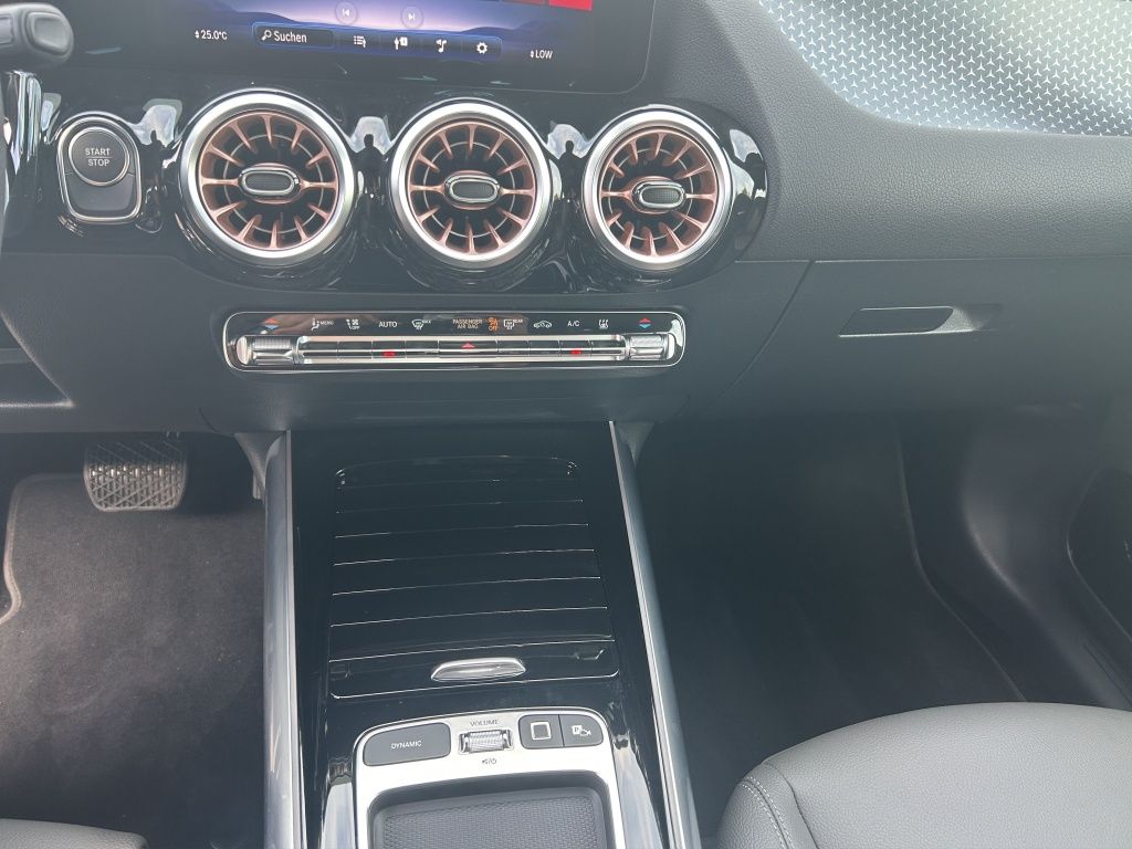 Fahrzeugabbildung Mercedes-Benz EQA 250+ PSD*K-GO*DISTR*TOTW*360°DAB*AMBIENTE*