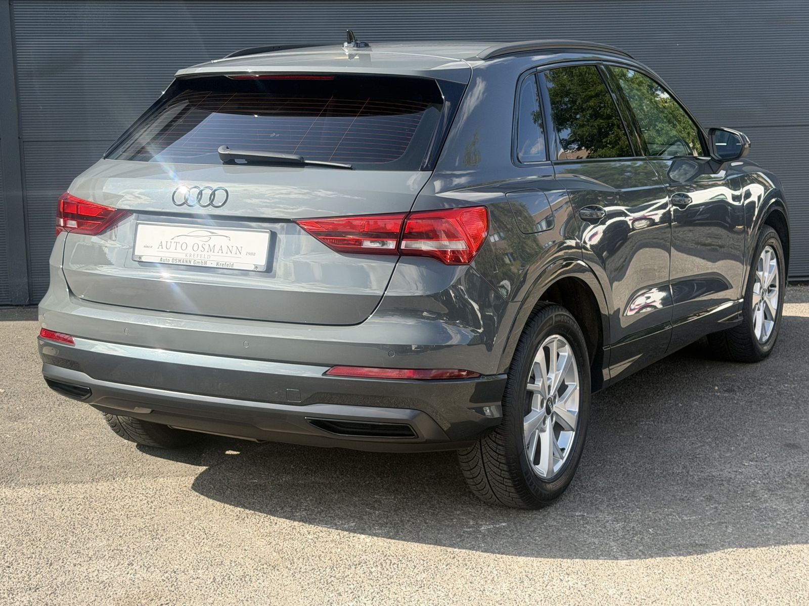 Audi Q3 40 TDI quattro S tronic advanced / NAVI imagem 3