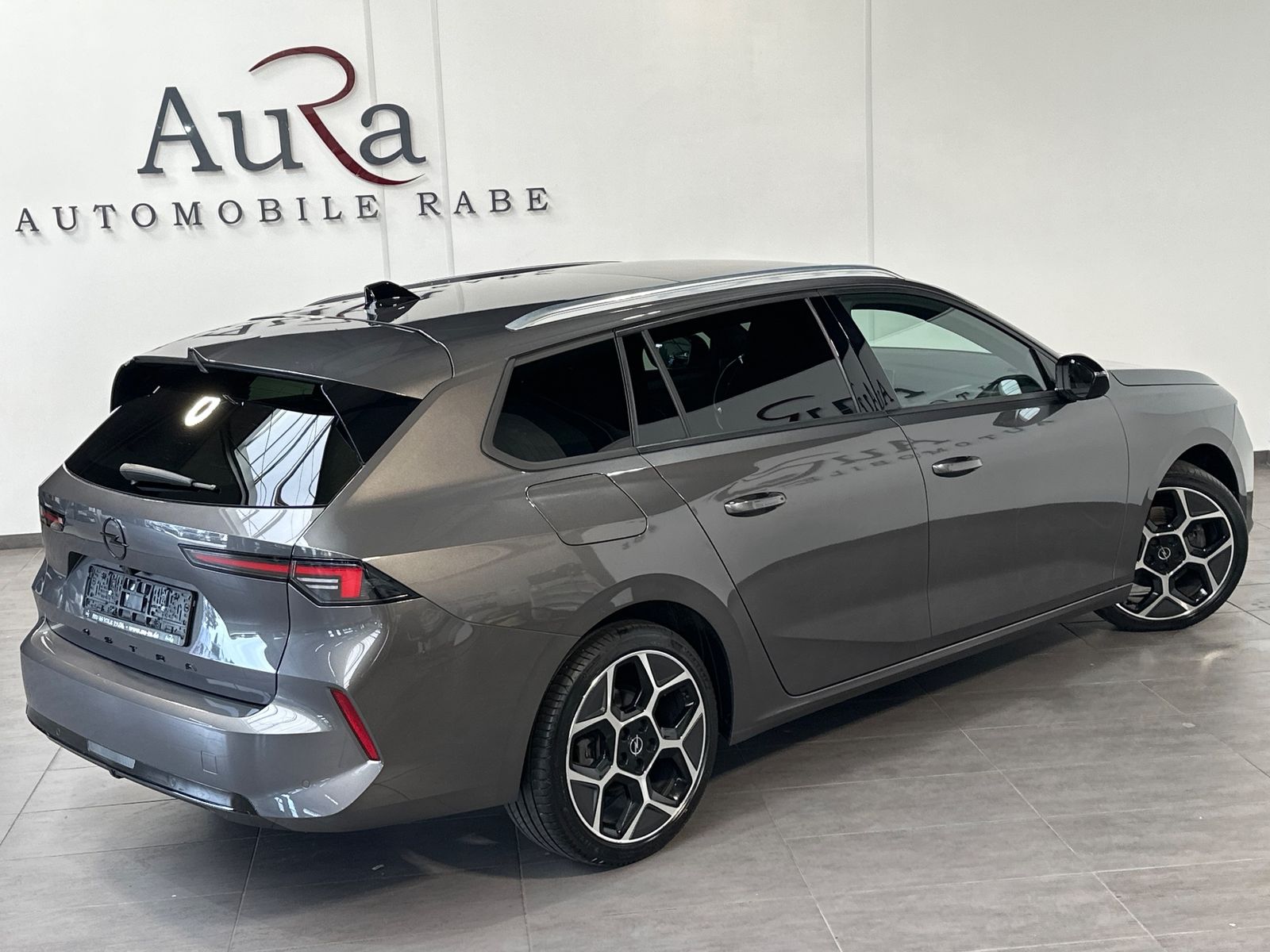 Fahrzeugabbildung Opel Astra SpT 1.5 D Automatik Ultimate NAV+LED+PANO