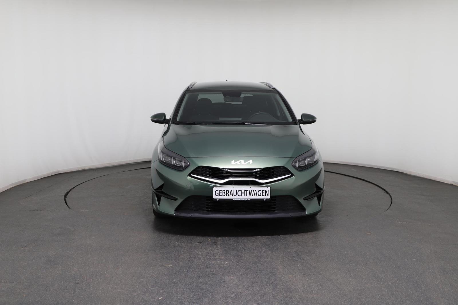 Kia Ceed SW 1.5 T-GDI Gold  *NAVI*LED*SHZ*Kamera*
