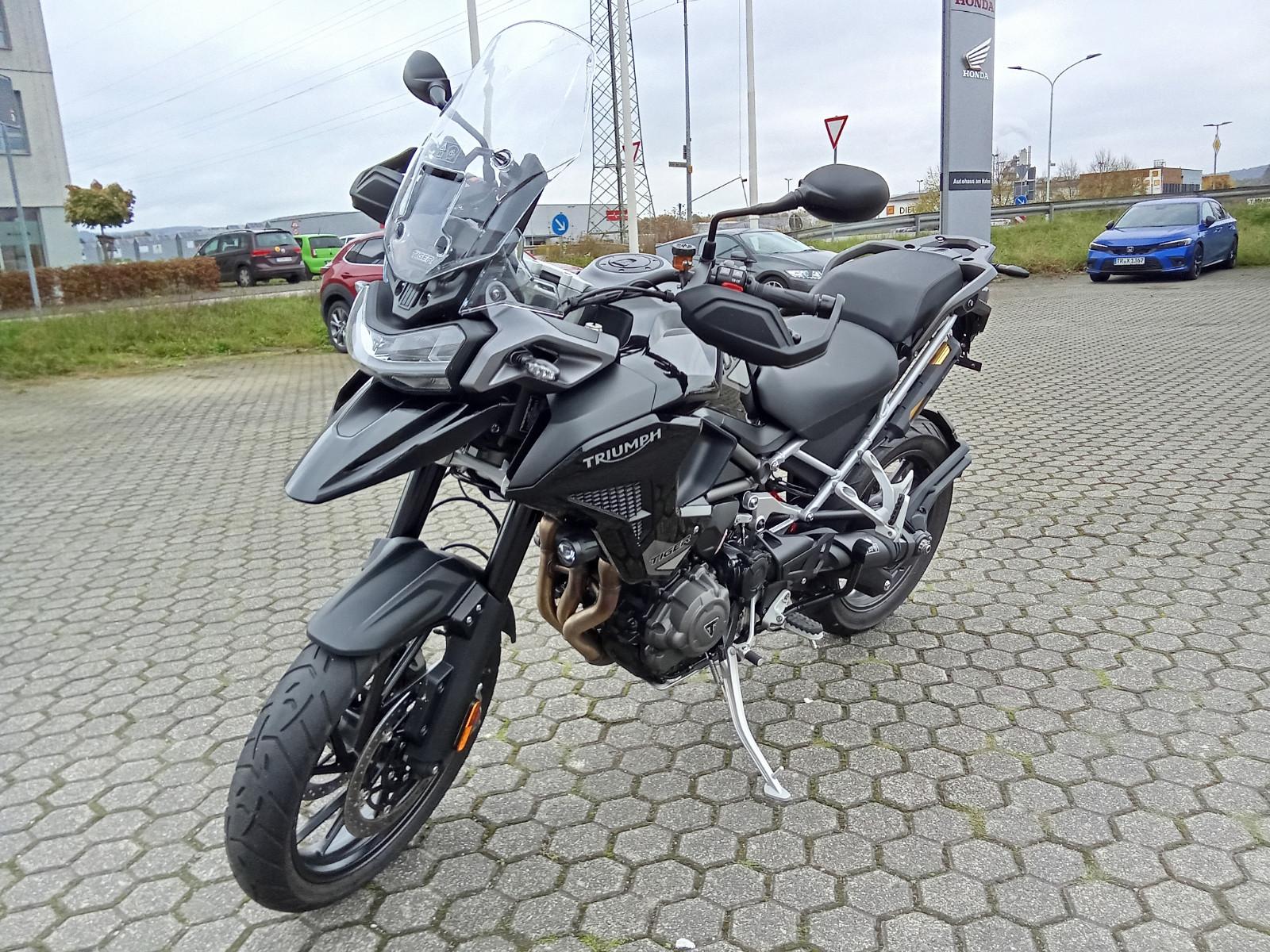 Triumph Tiger 1200 GT pro