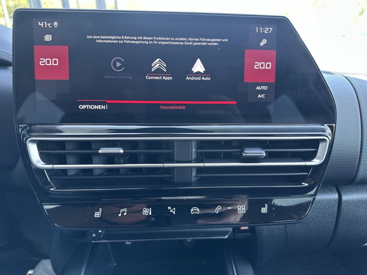 Fahrzeugabbildung Citroën C5 AIRC HYBRID 136 e-DSC6 e-SERIES* - mit KI generiert/bearbeitet