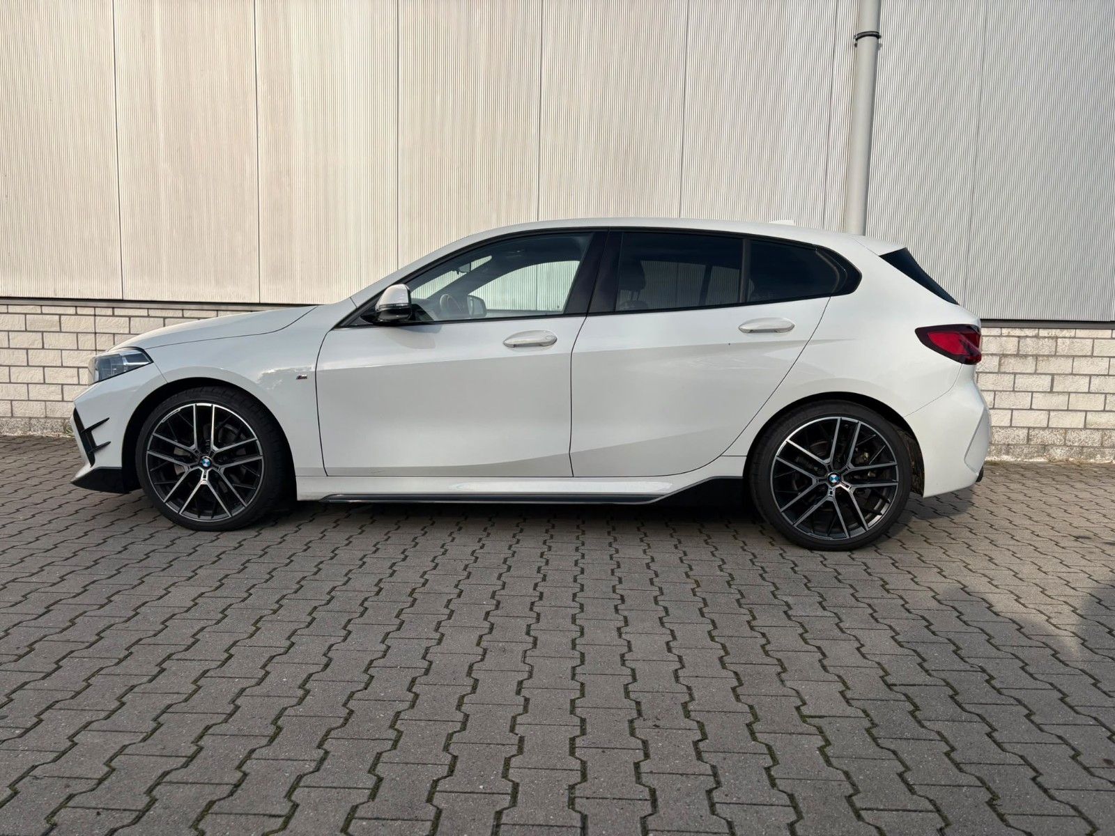 BMW 118i M Sport Perfomance Teile imagem 2