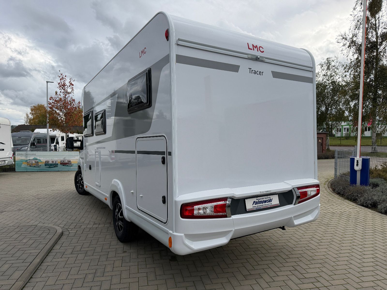 Fahrzeugabbildung LMC Tracer 690 EL