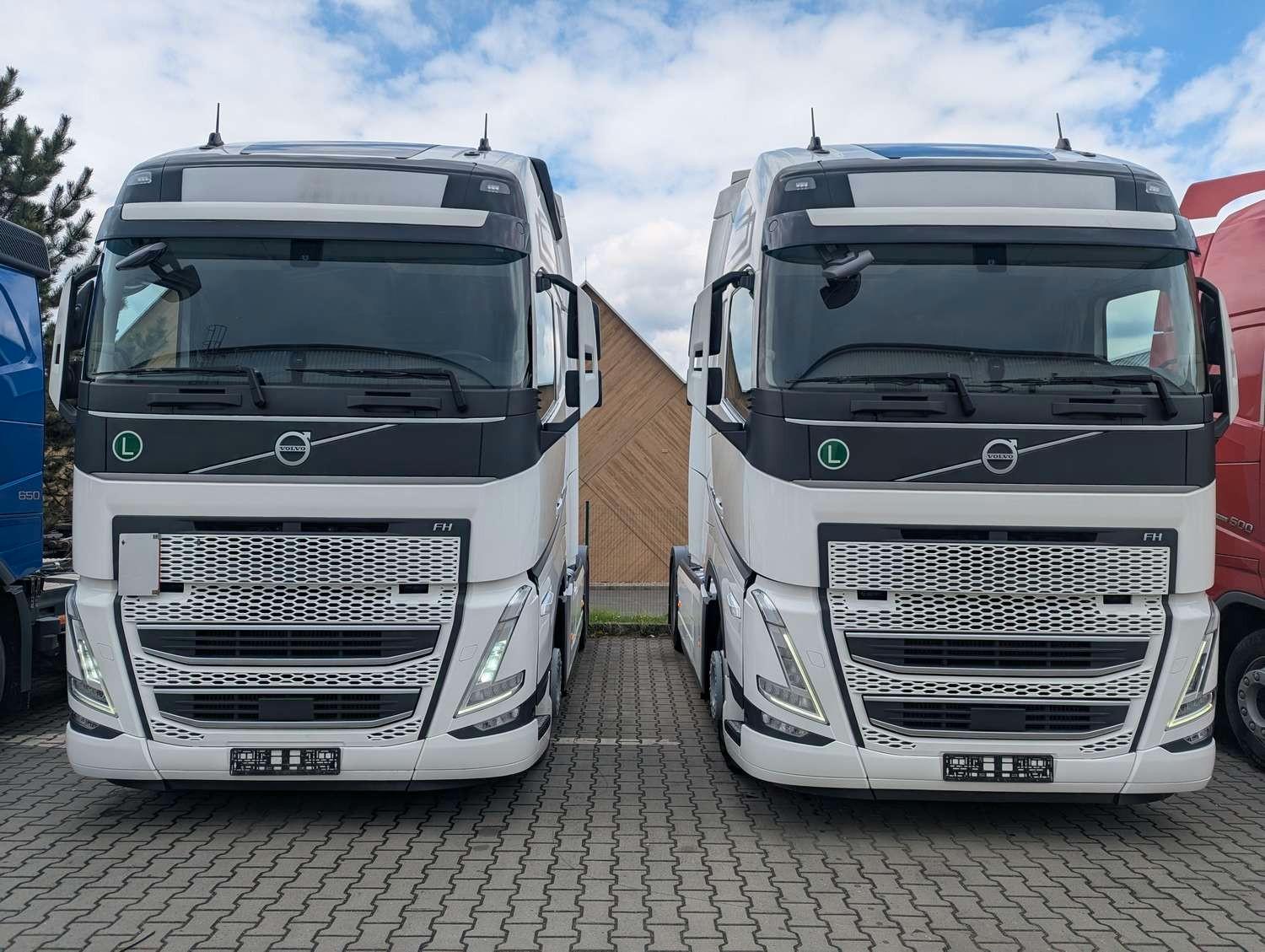 Volvo FH13 500 42T I-Save Euro 6 - Standard / 2  units