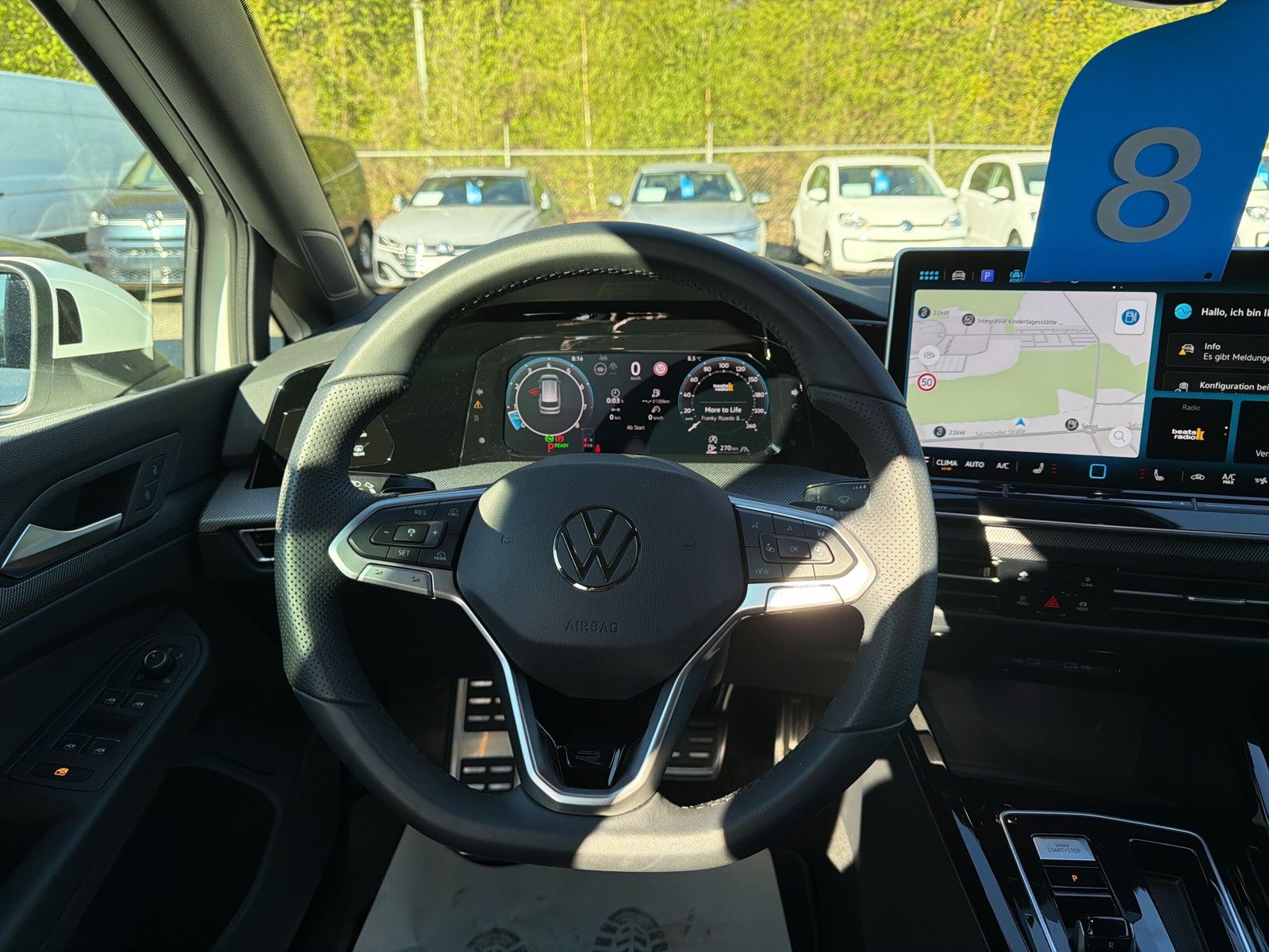 Golf  Var R-Line eTSi DSG Navi LED AZV Kamera