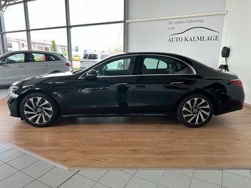 Mercedes E 220 - 3