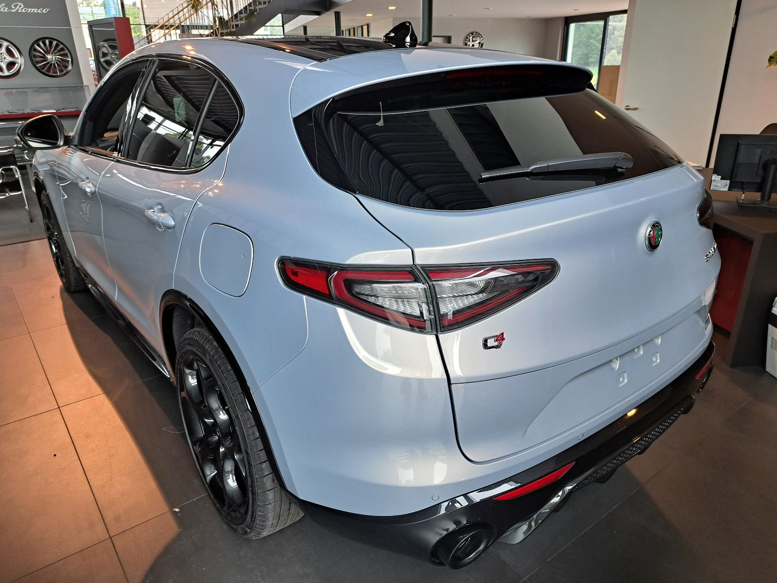 Fahrzeugabbildung Alfa Romeo Stelvio 2.2 Diesel 16V 154kW Veloce AT8-Q4